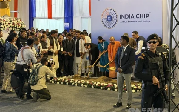 Foxconn és HCL közösen épít chipgyárat Indiában – 403 millió dollár, display driver chipek, 2028-as indulás