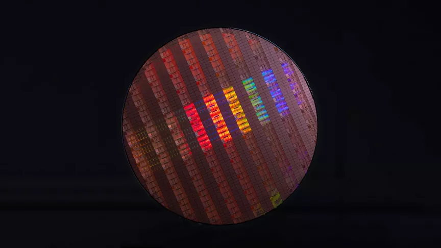 Az Intel saját chipekkel bizonyítja a 14A gyártástechnológia létjogosultságát
