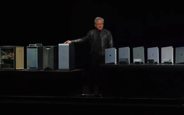 Jensen Huang szerint az agentic AI miatt újra kell gondolni a PC-t és az adatközpontot