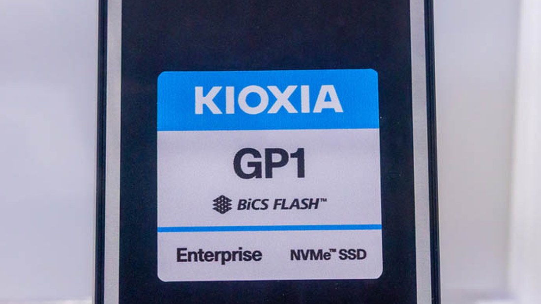 FMS 2026: A Kioxia GP1 SSD elképesztő, 10 millió IOPS sebességet produkált