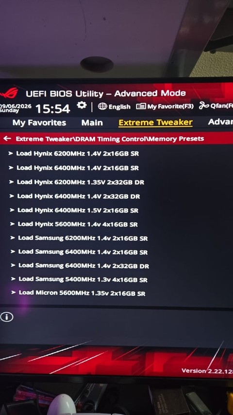 ASUS UEFI BIOS Extreme Tweaker DRAM Timing Control Memory Presets beállítási menü