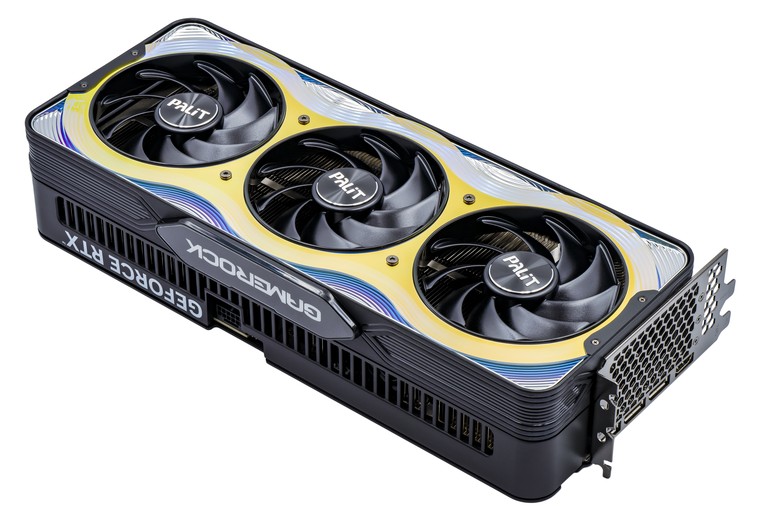 Palit GeForce RTX 5090 GameRock grafikus kártya hűtőbordája és 12V-2x6 tápcsatlakozója