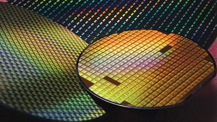 Az ASML csúcskategóriás High-NA EUV szkenner berendezése az Intel félvezetőgyárában