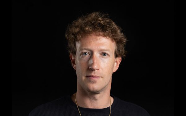 Zuckerberg elutasítja az AI-fejlesztések lelassítását
