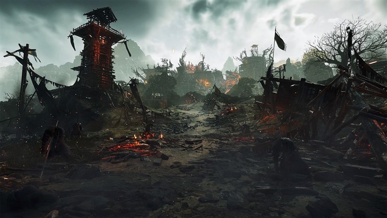 A Wo Long 2: Wings of Ember dinamikus nyílt csataterének romos őrtornya és égő erődítménye