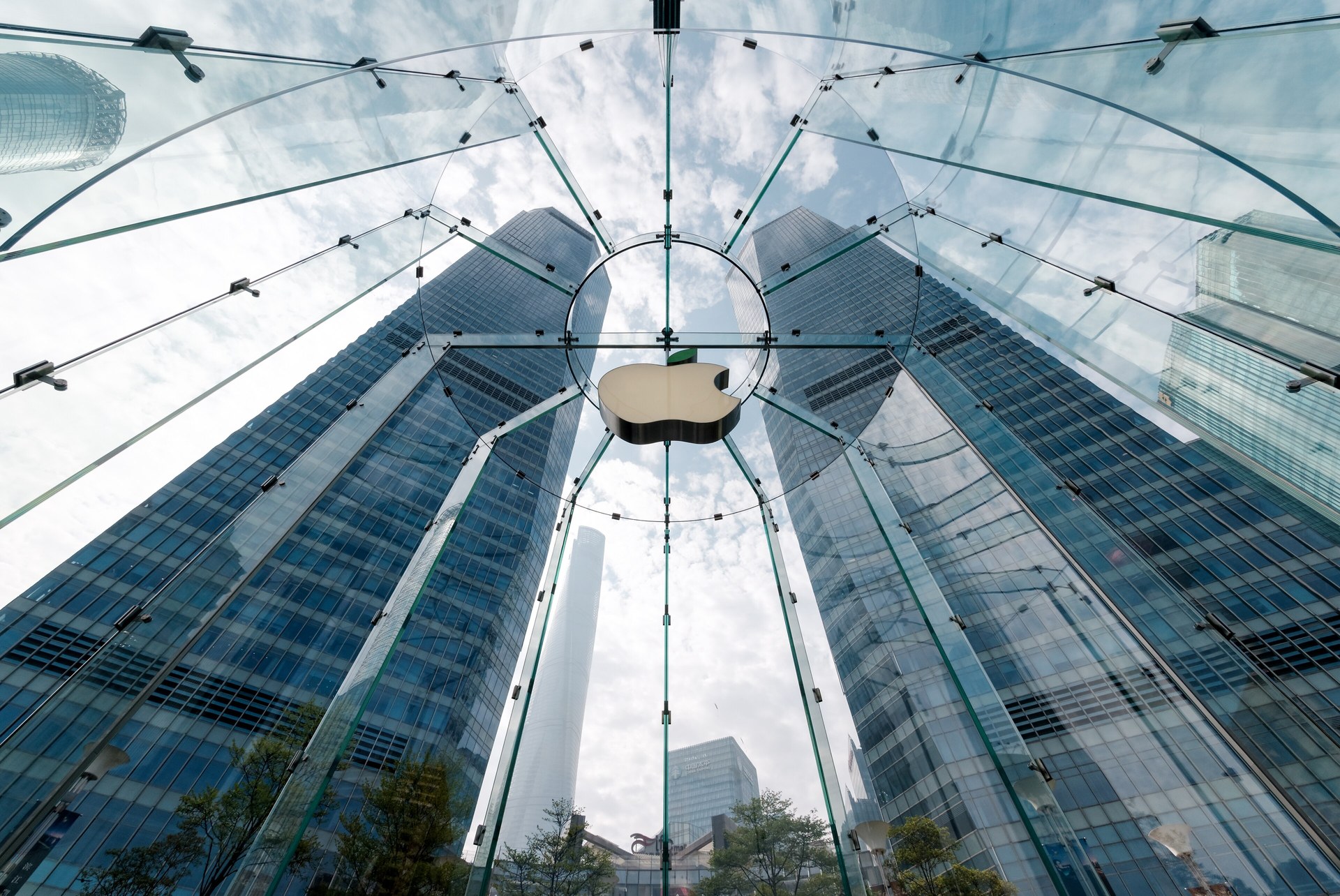 A sanghaji Pudong Apple Store üveghengere