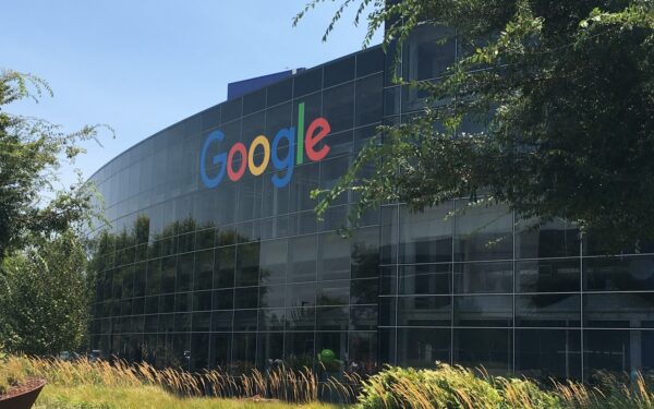 Google AI kereső: 100 kiadónak fizetnek a válaszokért