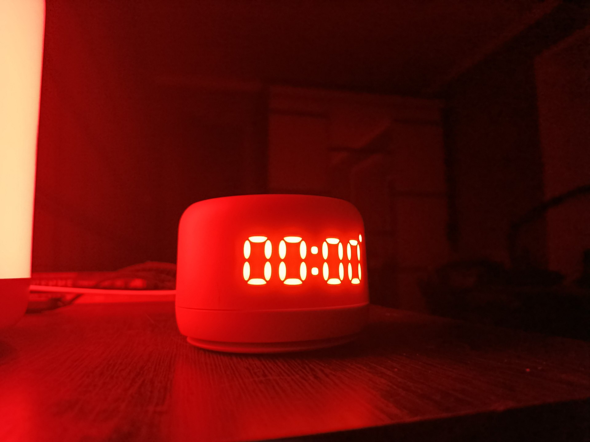 Yandex Station Lite okoshangszóró, amelyben az Alice asszisztens fut